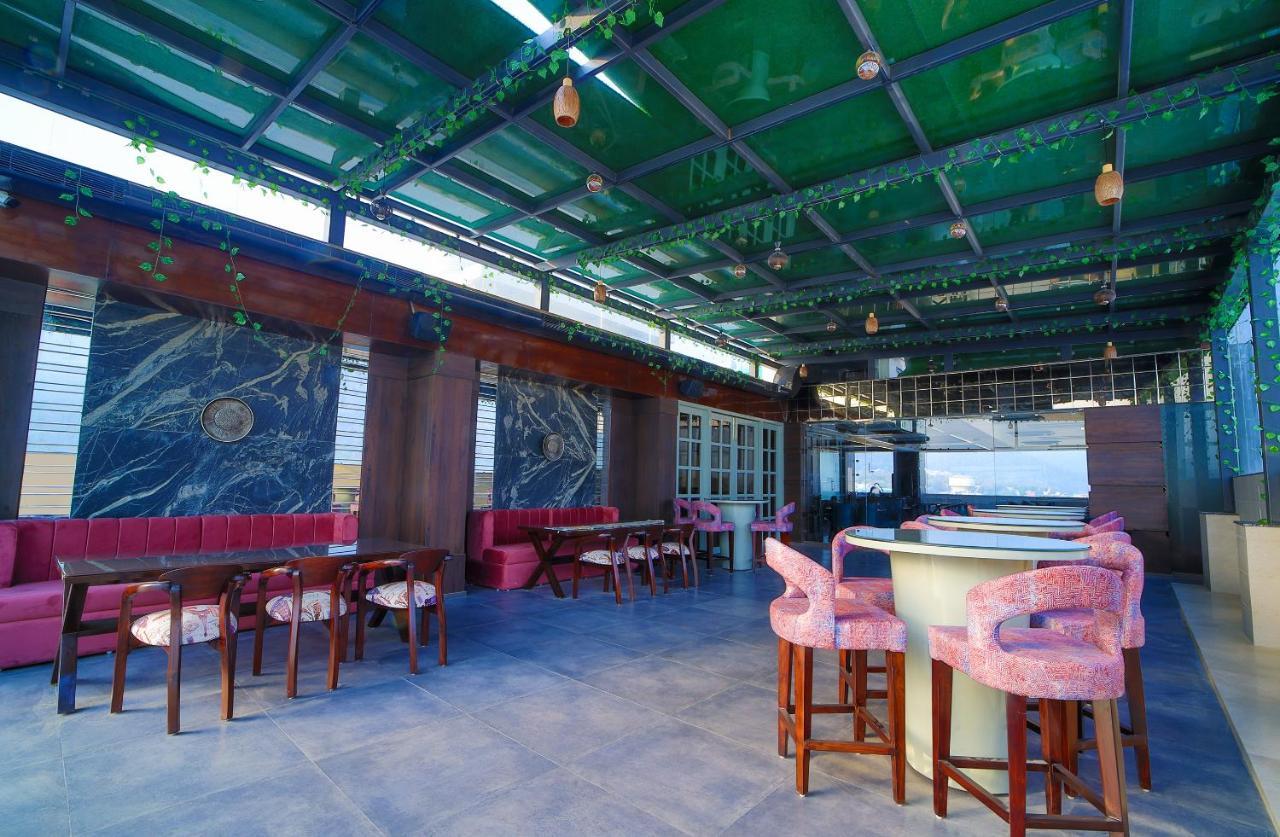 Hotel Holy Vivasa リシケーシュ エクステリア 写真